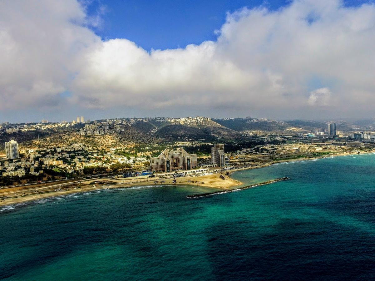 Luxurious Beach Apartment Haifa Eksteriør billede