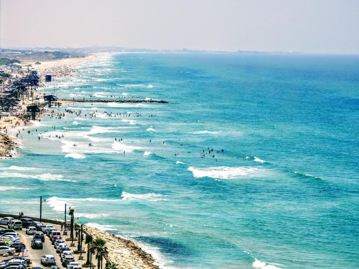 Luxurious Beach Apartment Haifa Eksteriør billede